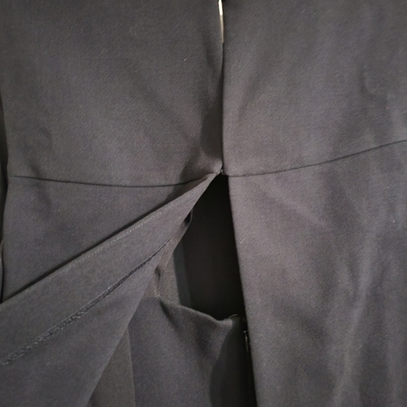 Eliza J Black Sleeveless Mini Dress - Picture 3 of 7